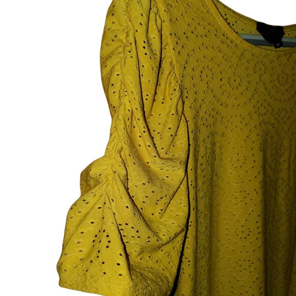 W5 NWT Mustard Yellow Blouse Puff Ruch Sleeve Small Texture Cut Out XL - Picture 4 of 11